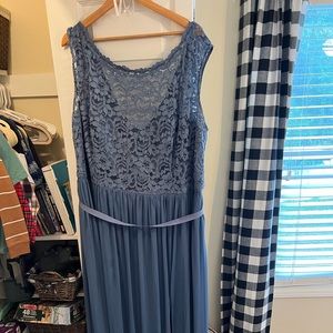 David’s bridal Steele blue bridesmaids dress size 24